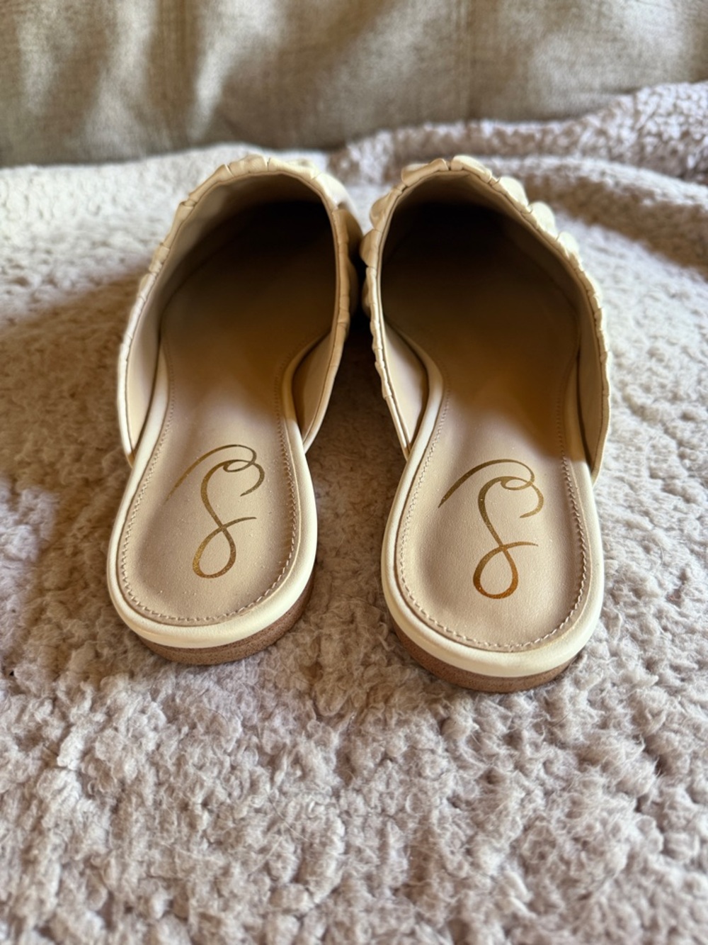 Sam Edelman Cream Ruched Backless Mules - Picture 3 of 6